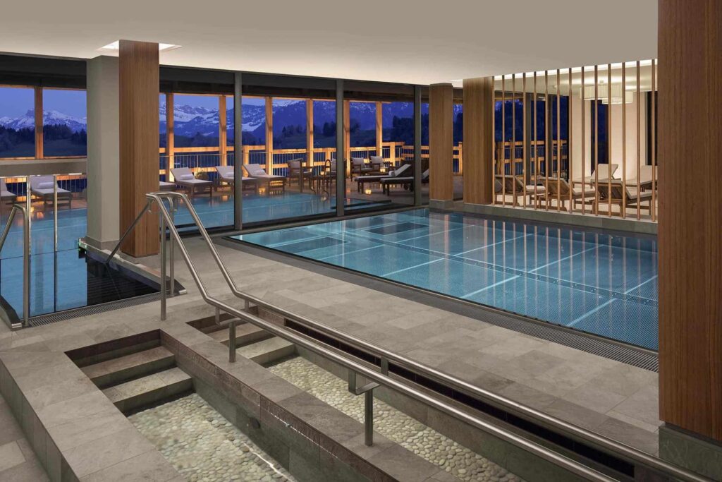 Bürgenstock Waldhotel & Spa Pool