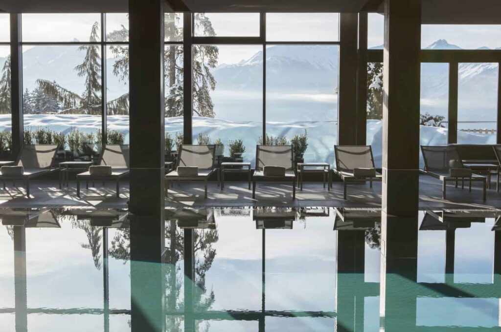 Hotel Crans Ambassador Pool