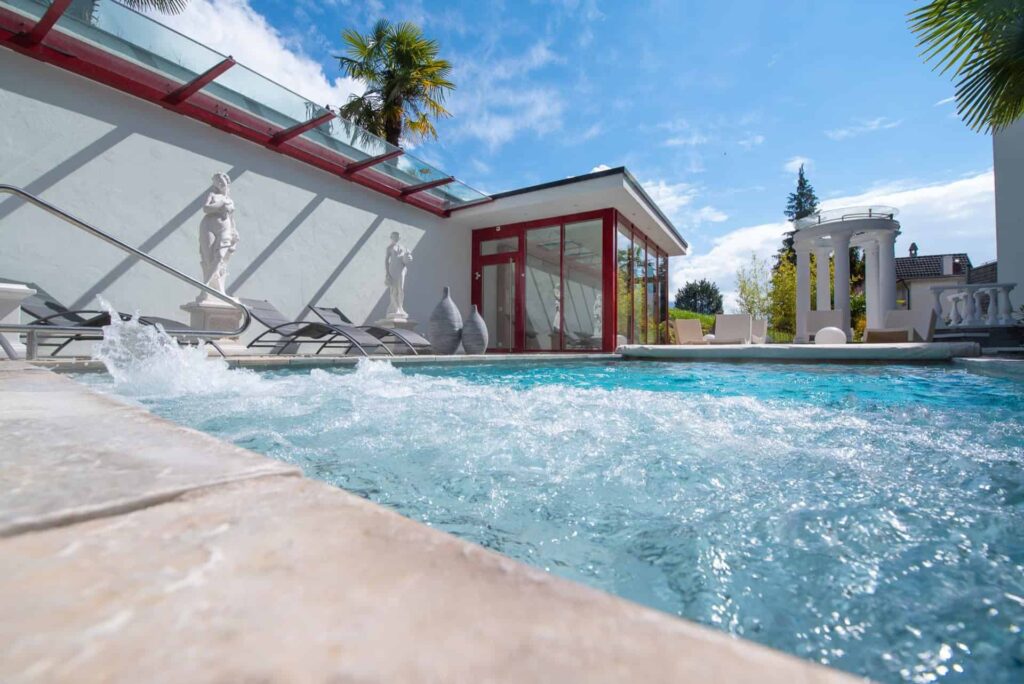 Hotel Rössli Weggis Aussenpool