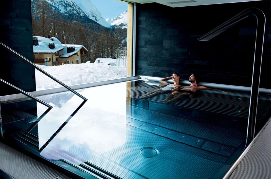 Nira Alpina Pool